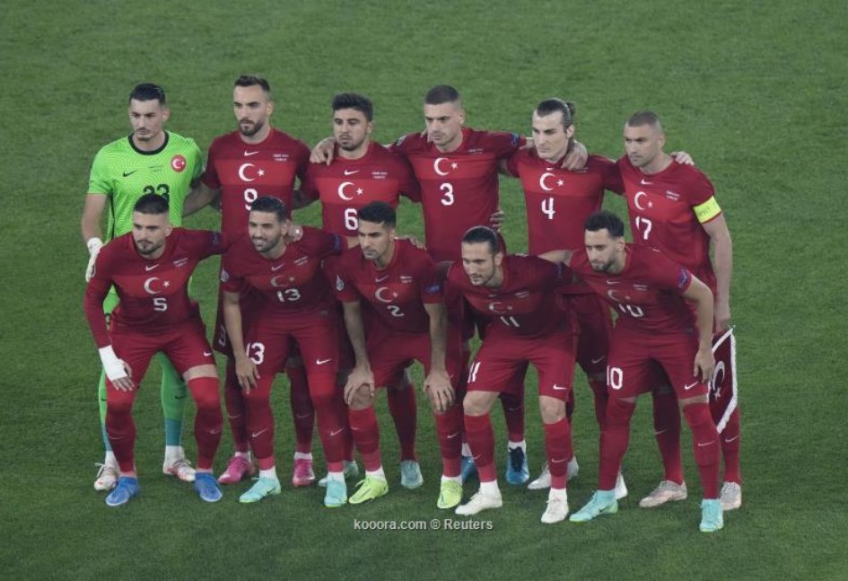 لاعبي منتخب تركيا 